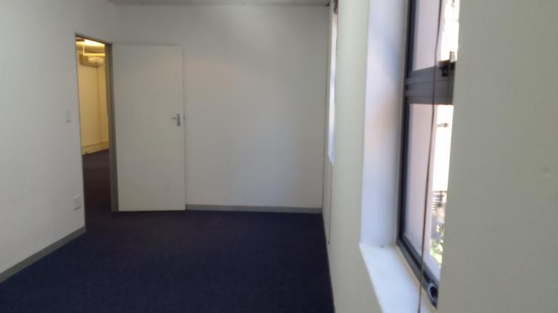 To Let commercial Property for Rent in Parow North Western Cape